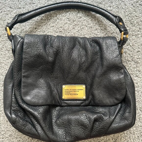 Marc Jacobs Hobo Shoulder Bag Black Pebbled Leather - Picture 1 of 4